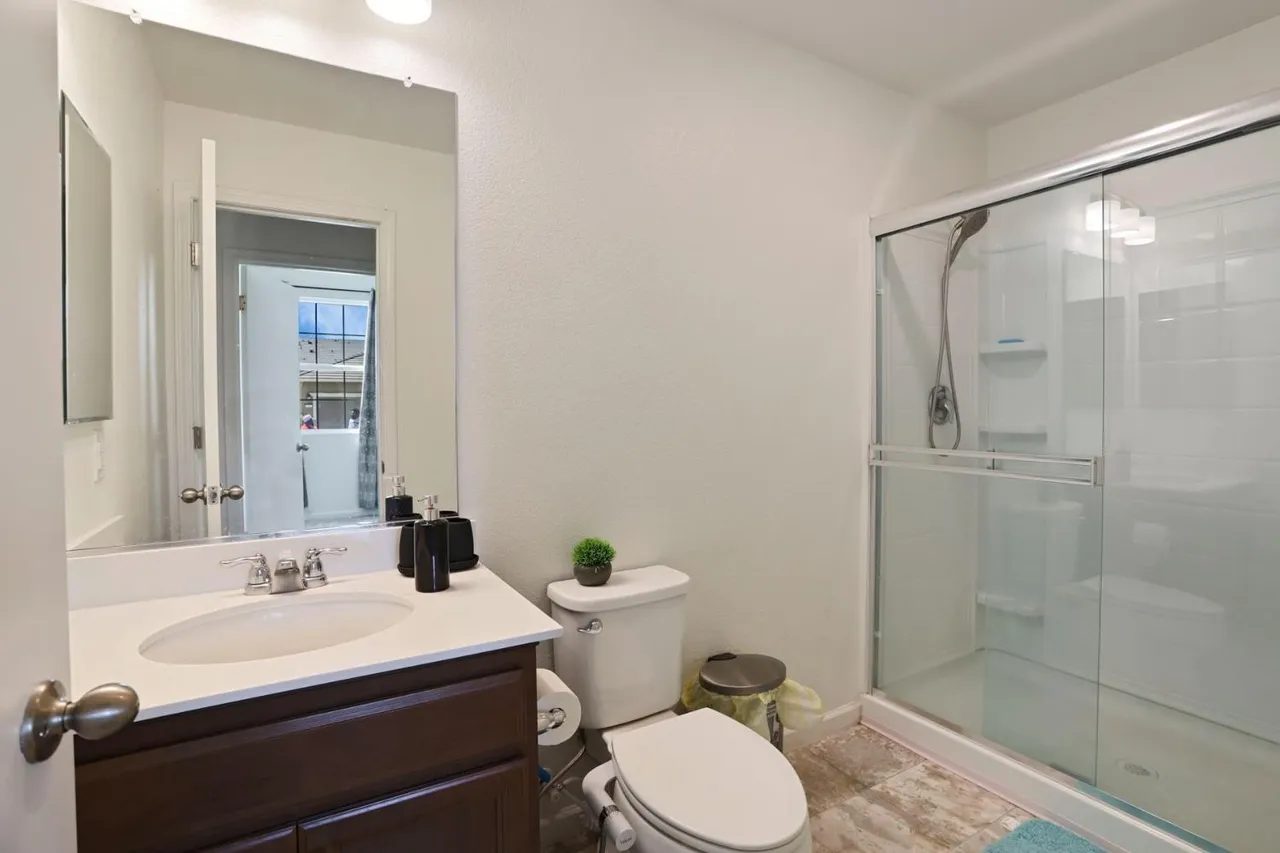 4-Bedroom Single-Family Home for Sale in Manteca, CA – 1471 Tanoak St – $575,000 - photo 2