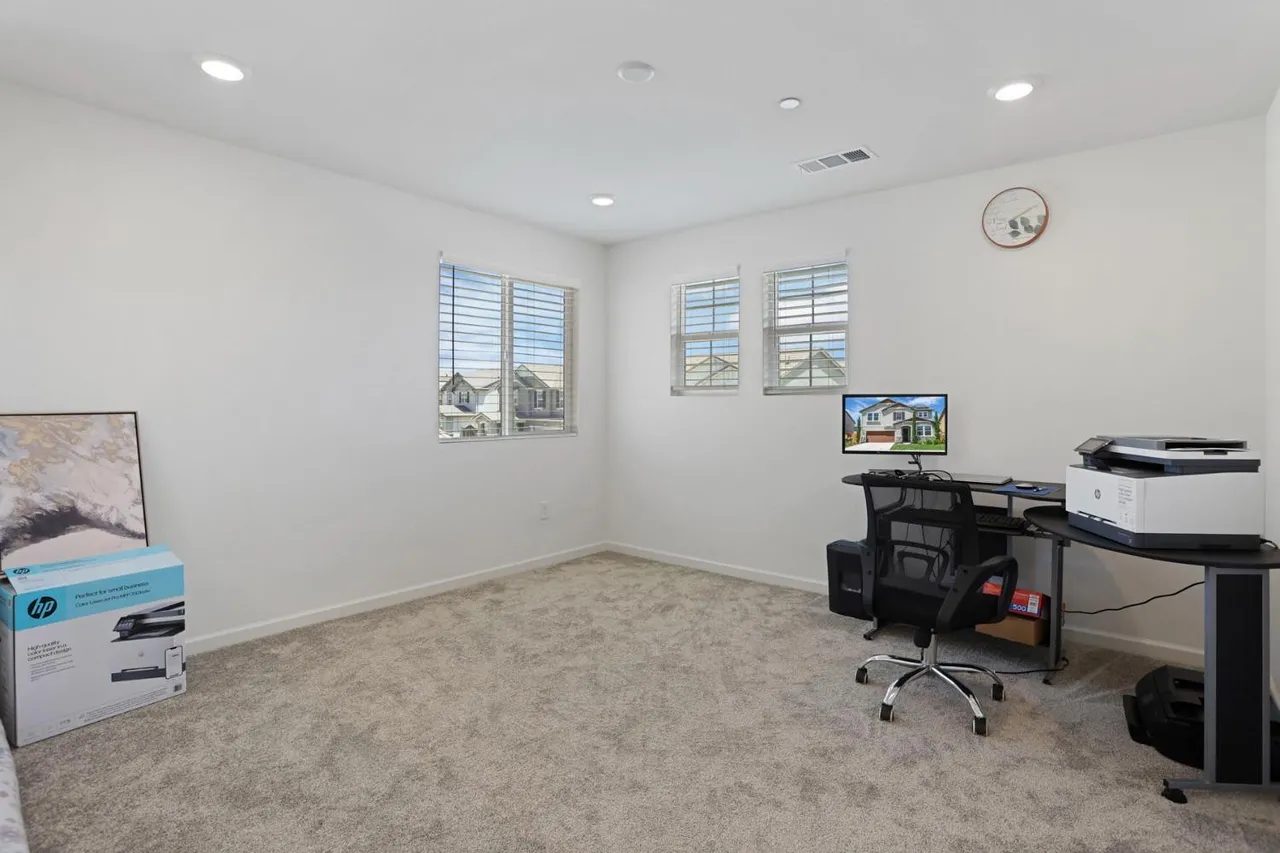 4-Bedroom Single-Family Home for Sale in Manteca, CA – 1471 Tanoak St – $575,000 - photo 3