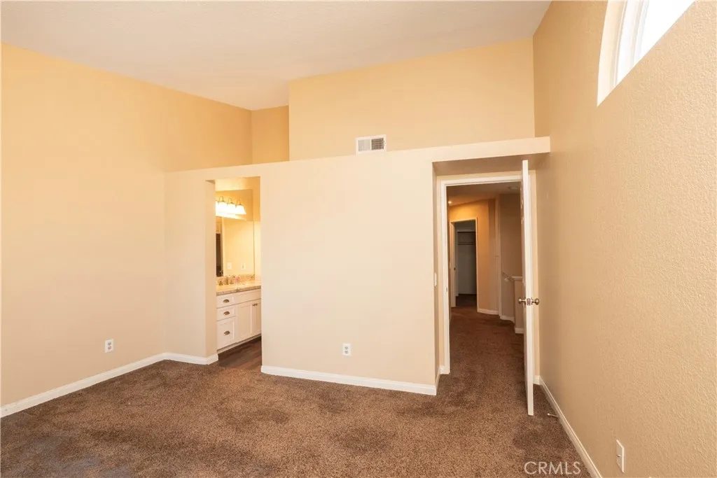 3-Bedroom Condo for Sale in Upland, CA – 1590 Corte Santana – $585,000 - photo 11