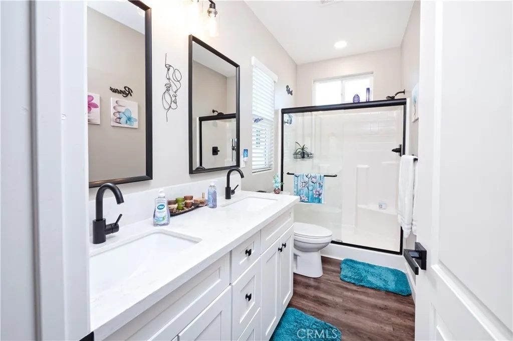 Nhà bán 3 phòng ngủ tại Calimesa, CA - $199,000 - ảnh 6