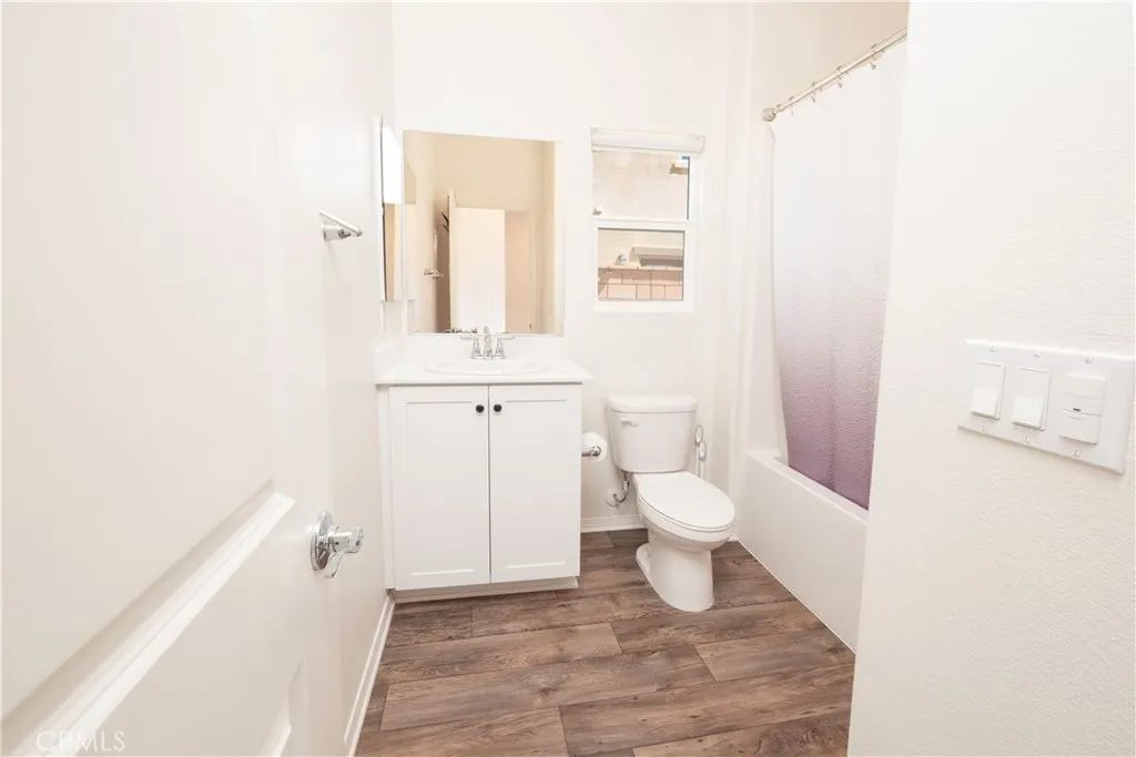 Nhà bán 3 phòng ngủ tại Victorville, CA - $394,900 - ảnh 10