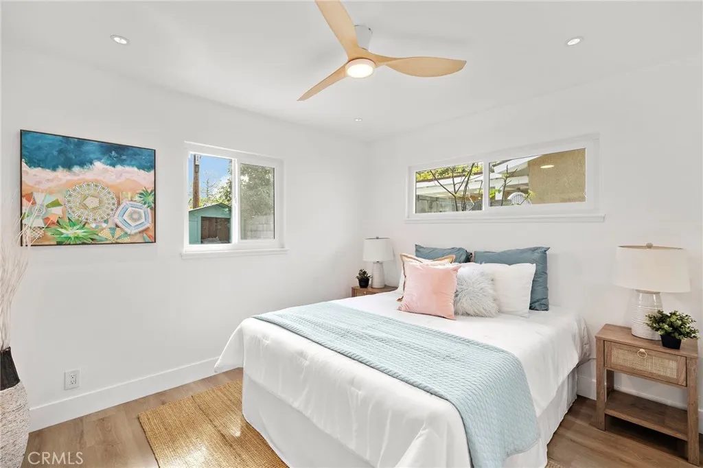 Nhà bán 3 phòng ngủ tại Santa Ana, CA - $909,000 - ảnh 10