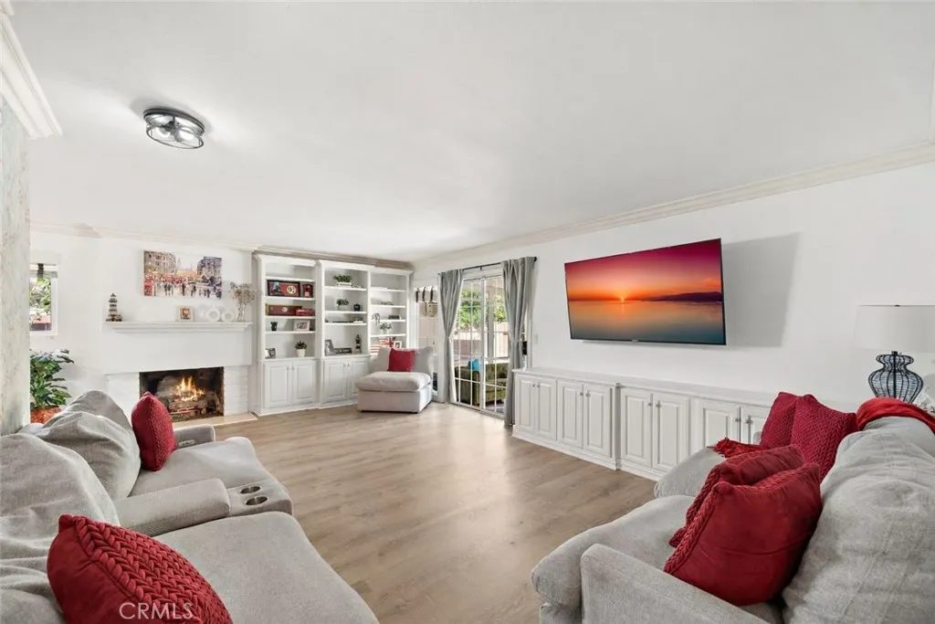4-Bedroom Single-Family Home for Sale in Tustin, CA – 1481 Lance Dr – $1,299,000 - photo 3