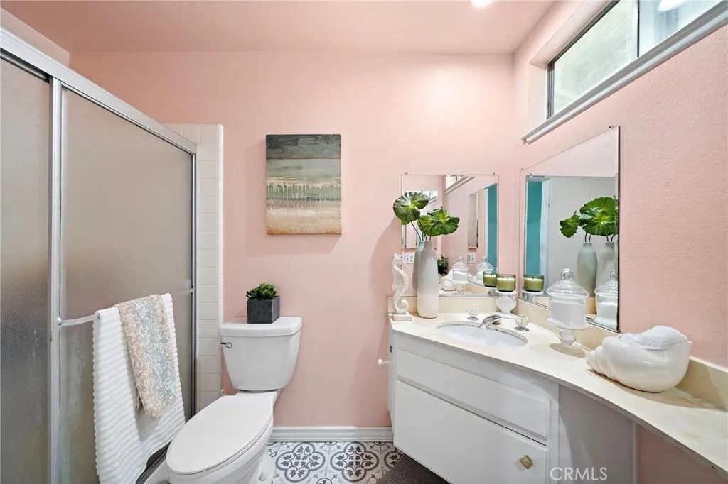 Nhà bán 4 phòng ngủ tại Fountain Valley, CA - $1,389,000 - ảnh 9
