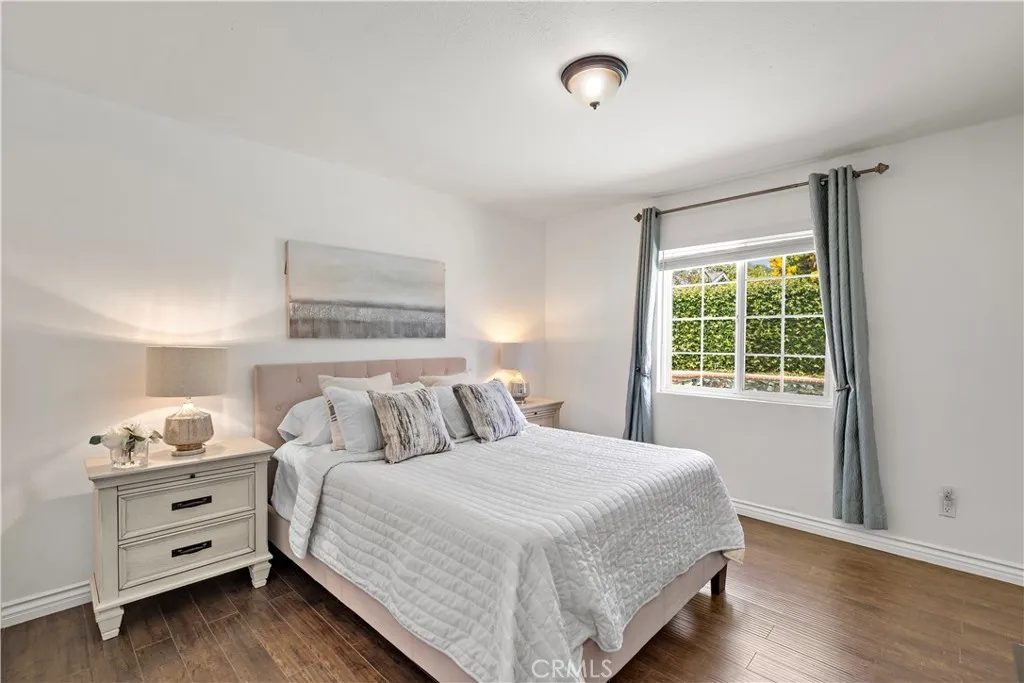 4-Bedroom Single-Family Home for Sale in Anaheim, CA – 104 S Carousel St – $1,249,000 - photo 8