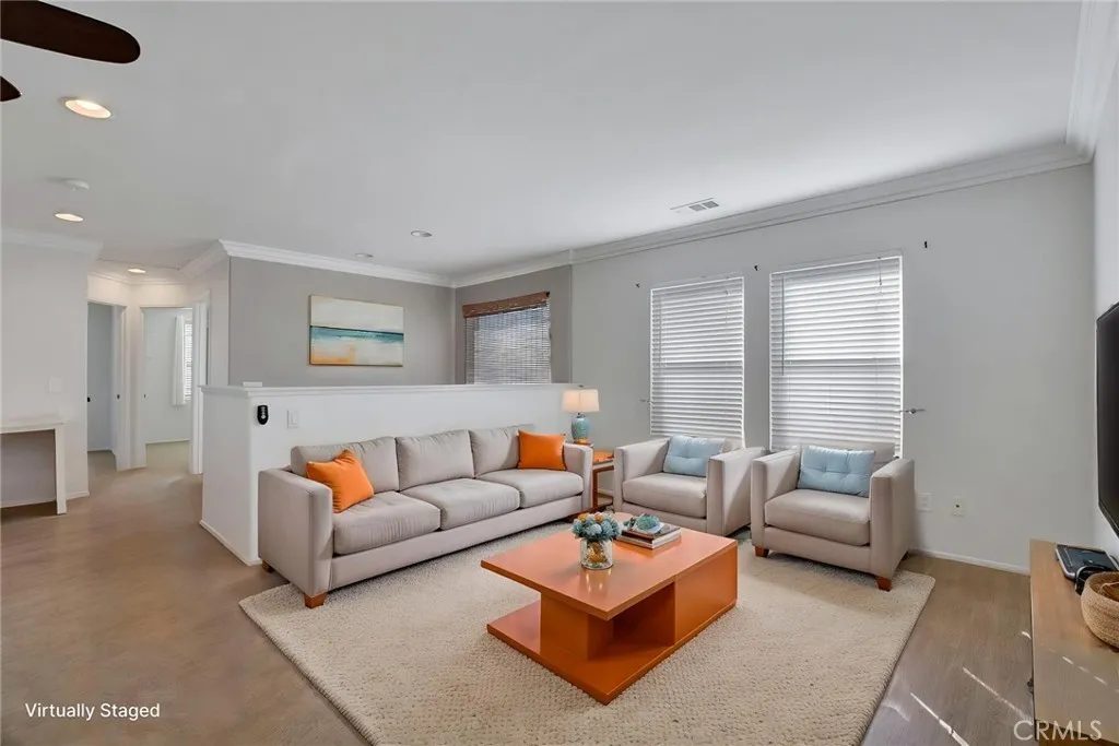 Nhà bán 3 phòng ngủ tại Corona, CA - $720,000 - ảnh 8
