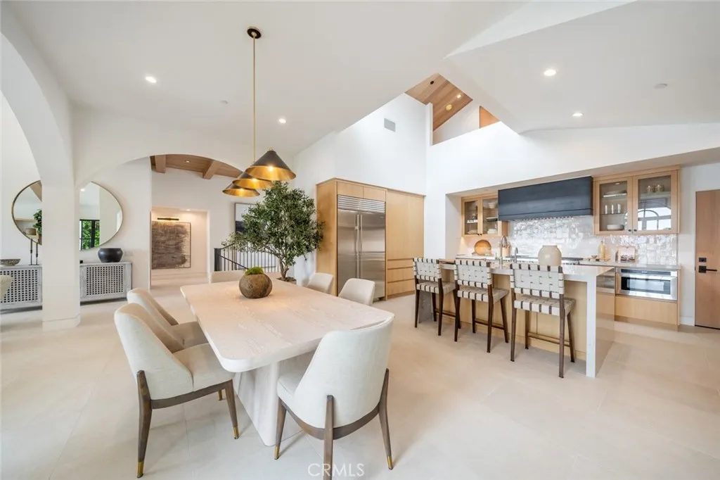 Nhà bán 6 phòng ngủ tại Laguna Beach, CA - $17,995,000 - ảnh 3