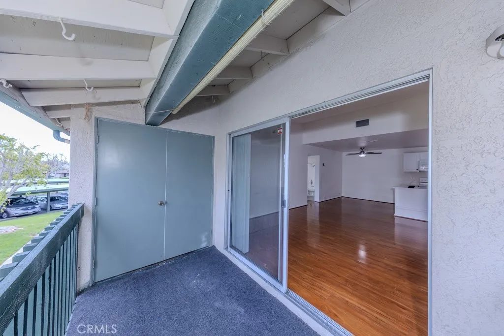 Nhà bán 2 phòng ngủ tại Lake Forest, CA - $475,000 - ảnh 11