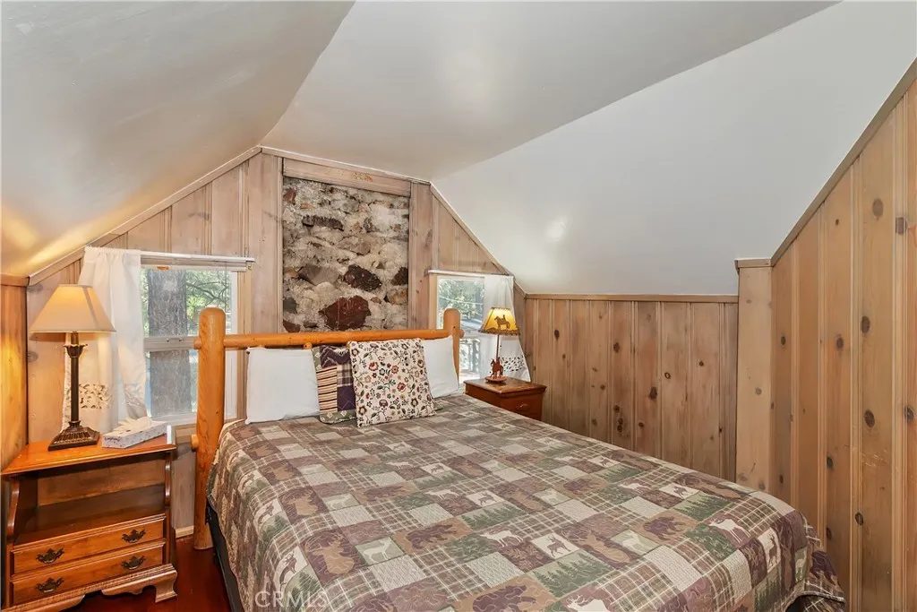 3-Bedroom Single-Family Home for Sale in Big Bear Lake, CA – 435 Arroyo Dr – $399,000 - photo 9