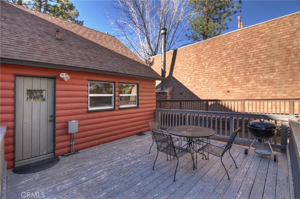 3-Bedroom Single-Family Home for Sale in Big Bear Lake, CA – 435 Arroyo Dr – $399,000 - photo 11