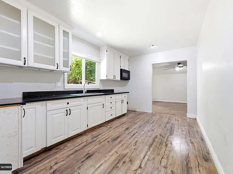 3-Bedroom Single-Family Home for Sale in San Jose, CA – 422 Mayellen Ave – $1,000,000 - photo 13