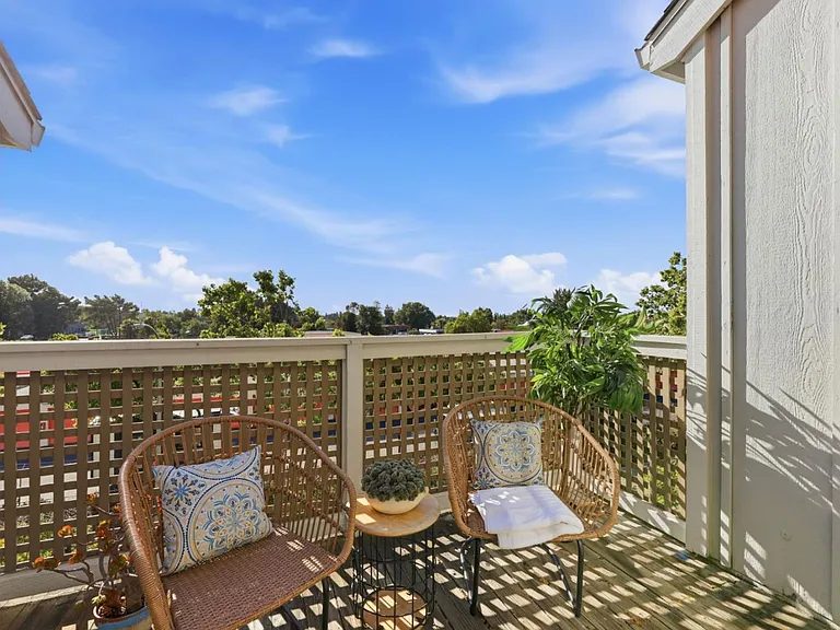 Nhà bán 2 phòng ngủ tại Sunnyvale, CA - $749,000 - ảnh 6