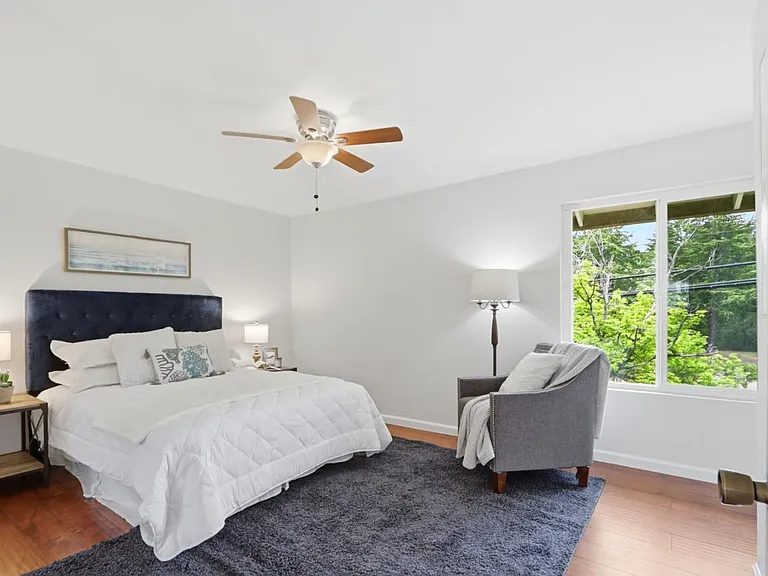 Nhà bán 2 phòng ngủ tại Cupertino, CA - $899,000 - ảnh 4