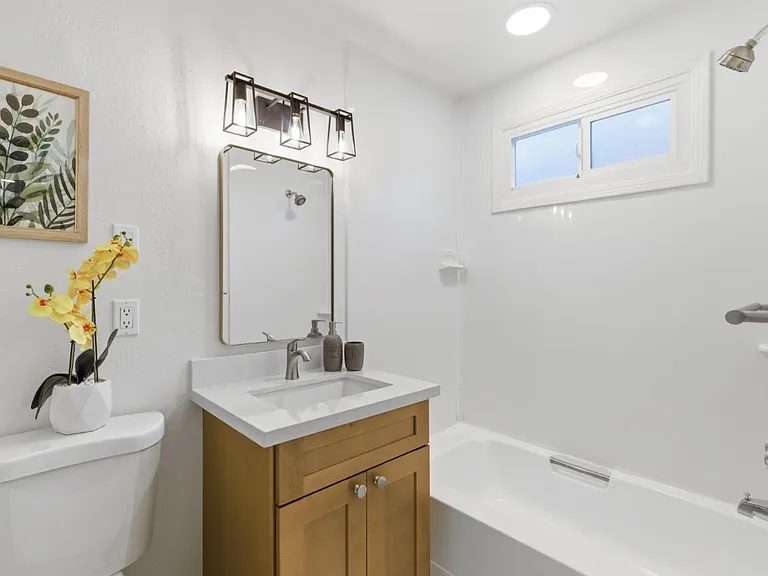 Nhà bán 3 phòng ngủ tại Redwood City, CA - $928,000 - ảnh 8