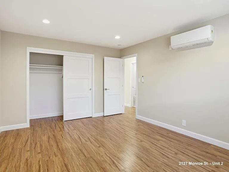Nhà bán 8 phòng ngủ tại Santa Clara, CA - $1,999,888 - ảnh 7