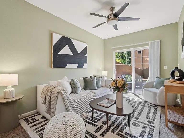 Nhà bán 2 phòng ngủ tại San Jose, CA - $695,000