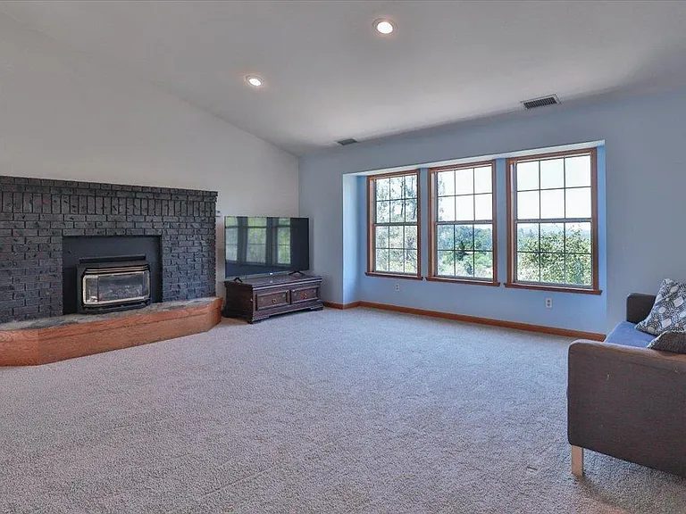 Nhà bán 3 phòng ngủ tại Cool, CA - $470,000 - ảnh 5
