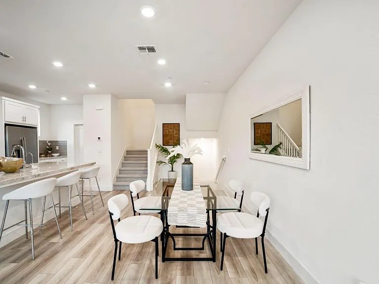 Nhà bán 3 phòng ngủ tại Dublin, CA - $1,049,888 - ảnh 4