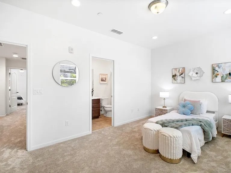 3-Bedroom Townhome for Sale in San Jose, CA – 61 Montecito Vista Dr Unit 6 – $999,888 - photo 10