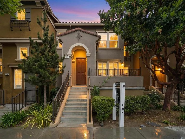 Nhà bán 3 phòng ngủ tại San Jose, CA - $1,048,000