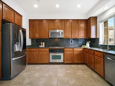 Nhà bán 3 phòng ngủ tại San Jose, CA - $1,048,000 - ảnh 4