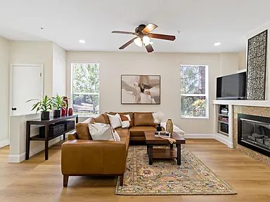 Nhà bán 2 phòng ngủ tại San Jose, CA - $790,000 - ảnh 2