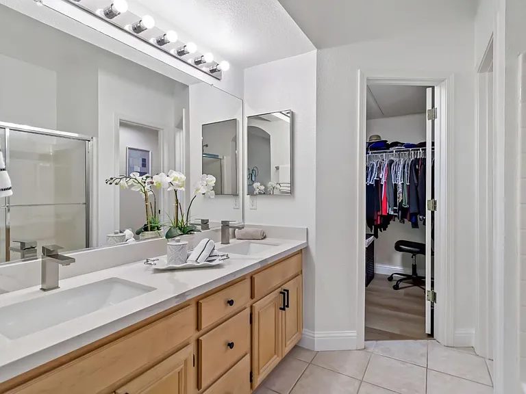 Nhà bán 2 phòng ngủ tại San Jose, CA - $790,000 - ảnh 8