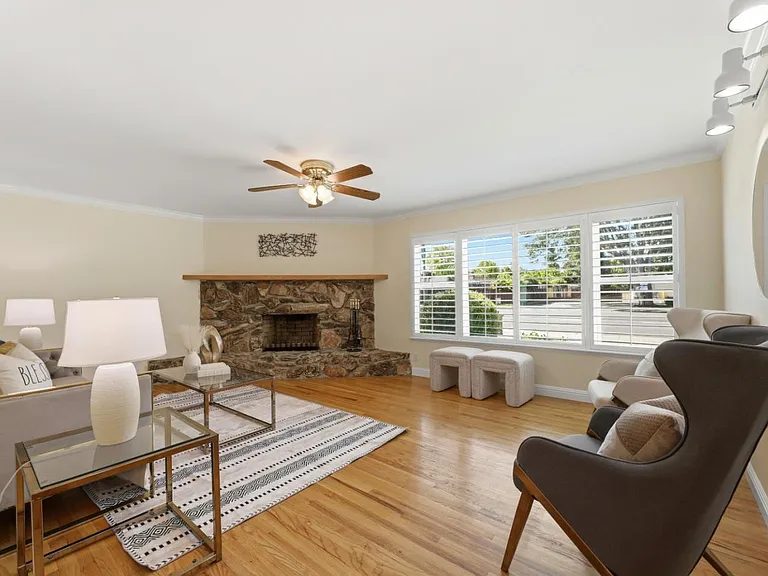 Nhà bán 3 phòng ngủ tại San Jose, CA - $1,679,000 - ảnh 2