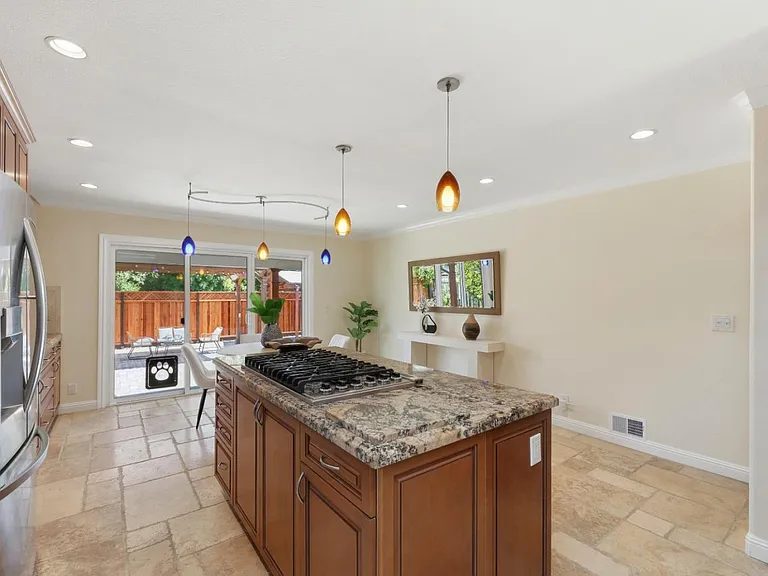 Nhà bán 3 phòng ngủ tại San Jose, CA - $1,679,000 - ảnh 4