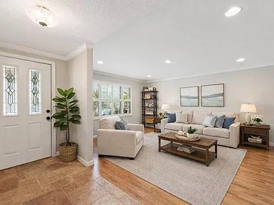 Nhà bán 4 phòng ngủ tại Gilroy, CA - $1,249,000 - ảnh 2