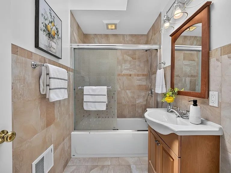Nhà bán 3 phòng ngủ tại Daly City, CA - $999,000 - ảnh 6
