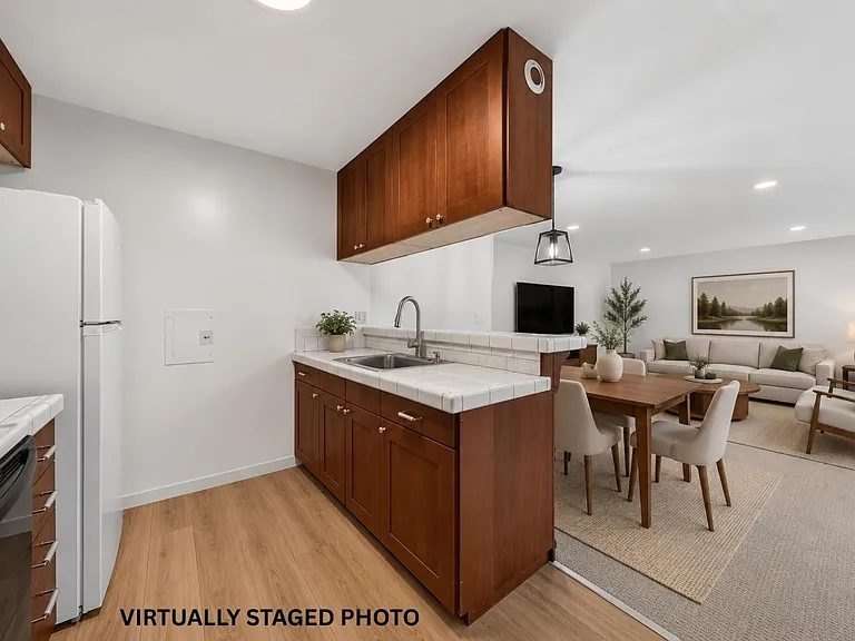 2-Bedroom Condo for Sale in San Jose, CA – 909 Gilchrist Dr #1 – $499,000 - photo 5