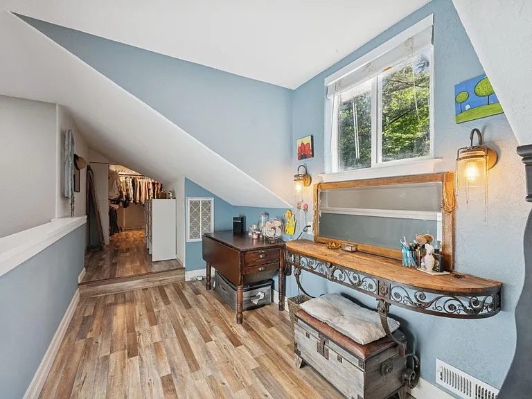 Nhà bán 5 phòng ngủ tại Los Gatos, CA - $1,799,000 - ảnh 8
