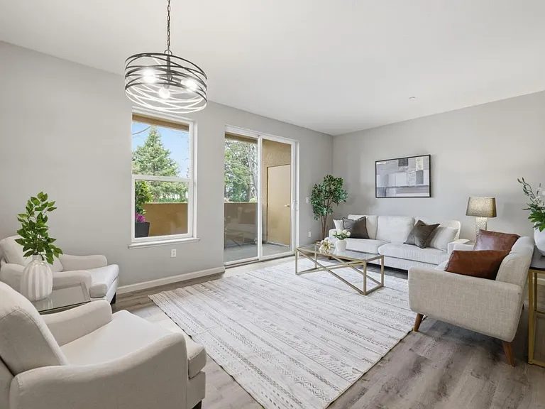 Nhà bán 2 phòng ngủ tại San Jose, CA - $650,000 - ảnh 2