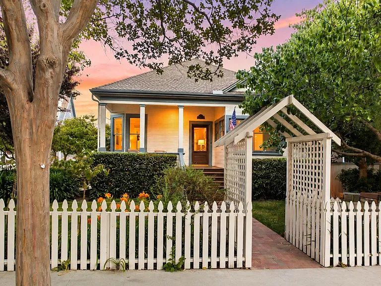 Nhà bán 5 phòng ngủ tại Los Gatos, CA - $3,645,000