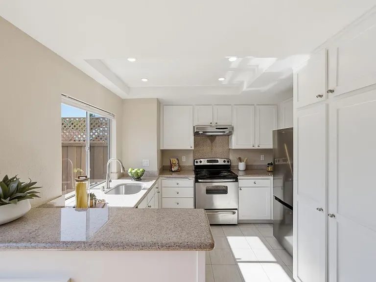 Nhà bán 2 phòng ngủ tại San Jose, CA - $829,000 - ảnh 6