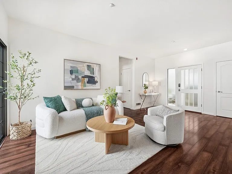 Nhà bán 2 phòng ngủ tại Fremont, CA - $749,000 - ảnh 2