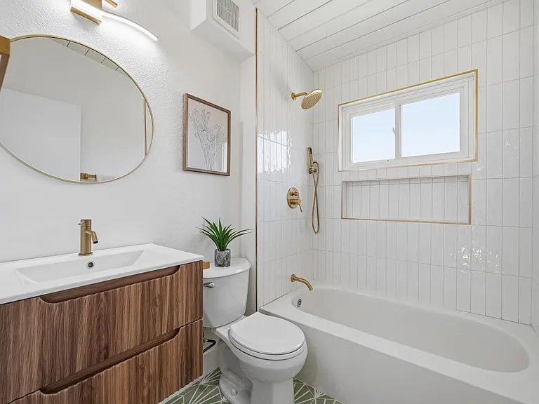 3-Bedroom Single-Family Home for Sale in San Mateo, CA – 2053 Harding Ave – $1,580,000 - photo 8