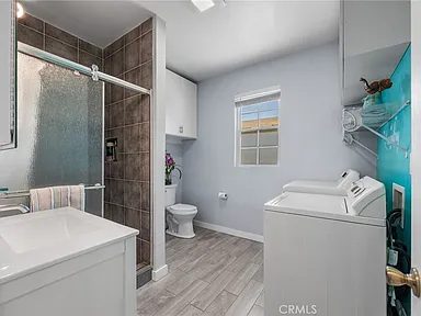 Nhà bán 2 phòng ngủ tại Corona, CA - $499,000 - ảnh 5