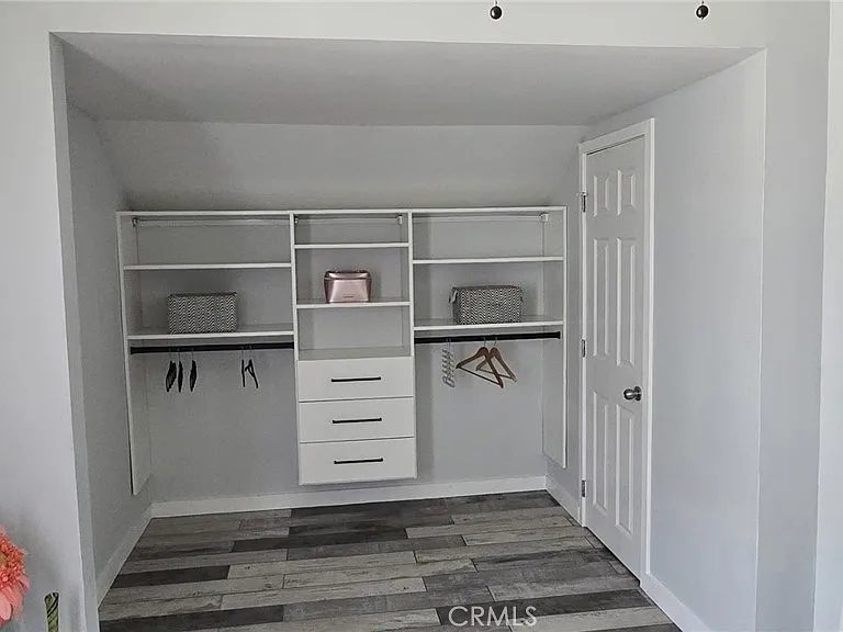 Nhà bán 2 phòng ngủ tại Corona, CA - $499,000 - ảnh 7
