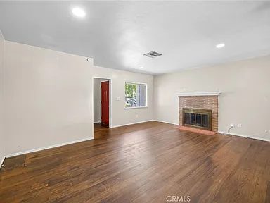 Nhà bán 3 phòng ngủ tại Orange, CA - $849,900 - ảnh 3