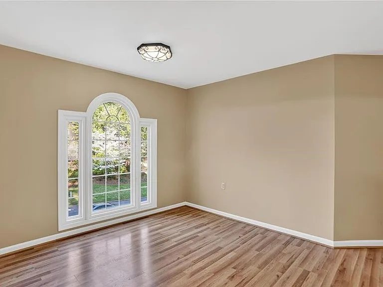 Nhà bán 5 phòng ngủ tại Marietta, GA - $760,000 - ảnh 13