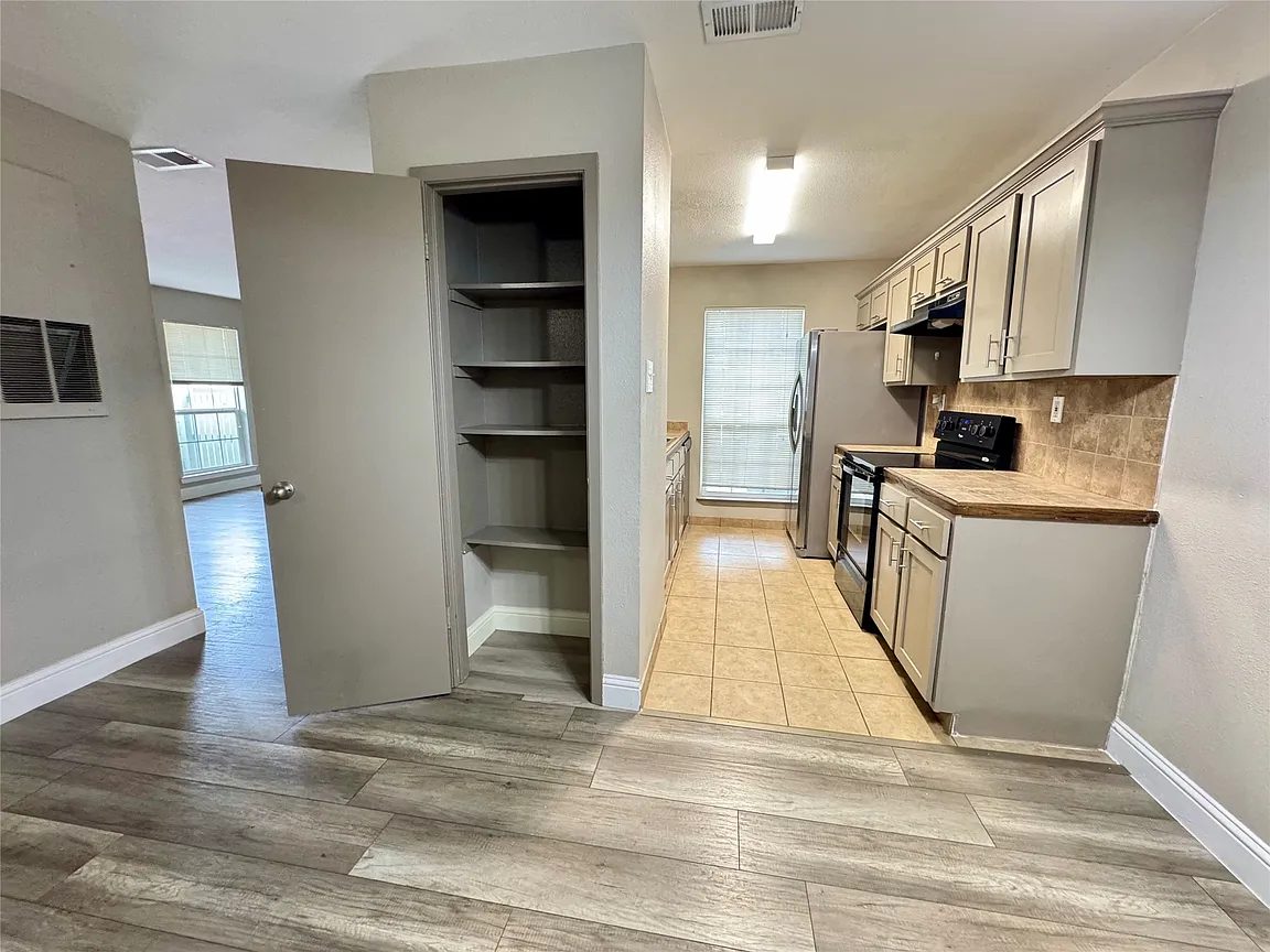 Bán Căn Hộ 2 Phòng Ngủ tại North Dallas, TX $205,000 - ảnh 6