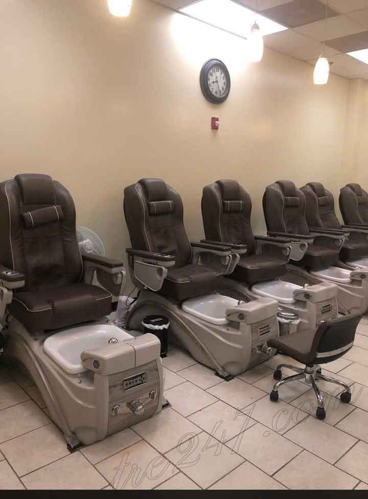 Sang Tiệm Nails Tại Grand Rapids, Michigan - ảnh 3