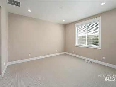 2-Bedroom Single-Family Home for Sale in Star, ID – 5008959 W Moon River Dr – $624,500 - photo 9