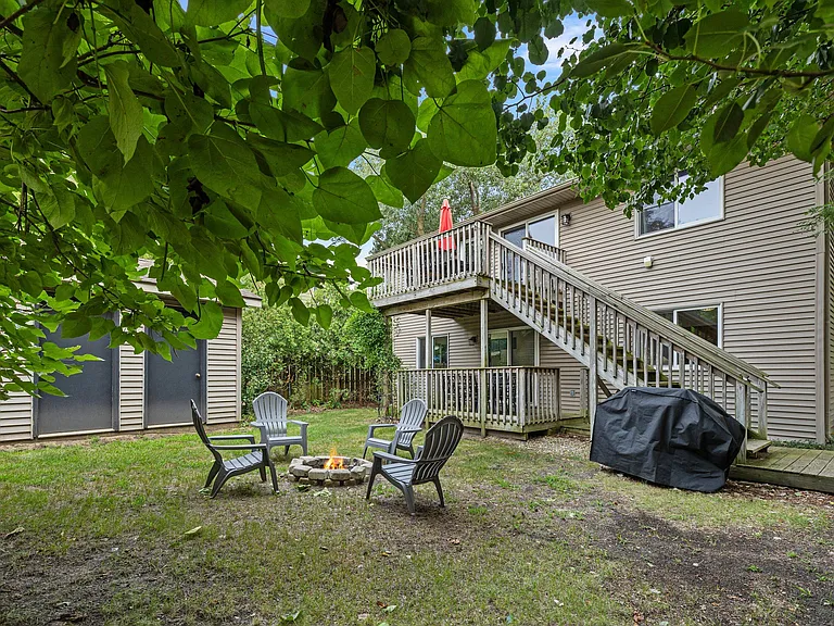4-Bedroom Multifamily Property for Sale in Washington Park Blvd, MI – 204 Washington Park Blvd – $595,000 - photo 9