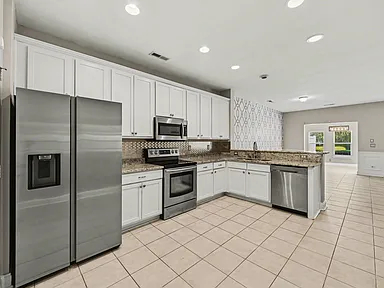 3-Bedroom Condo for Sale in North Charleston, SC – 0005150 Trump St Unit 1904 – $319,000 - photo 6