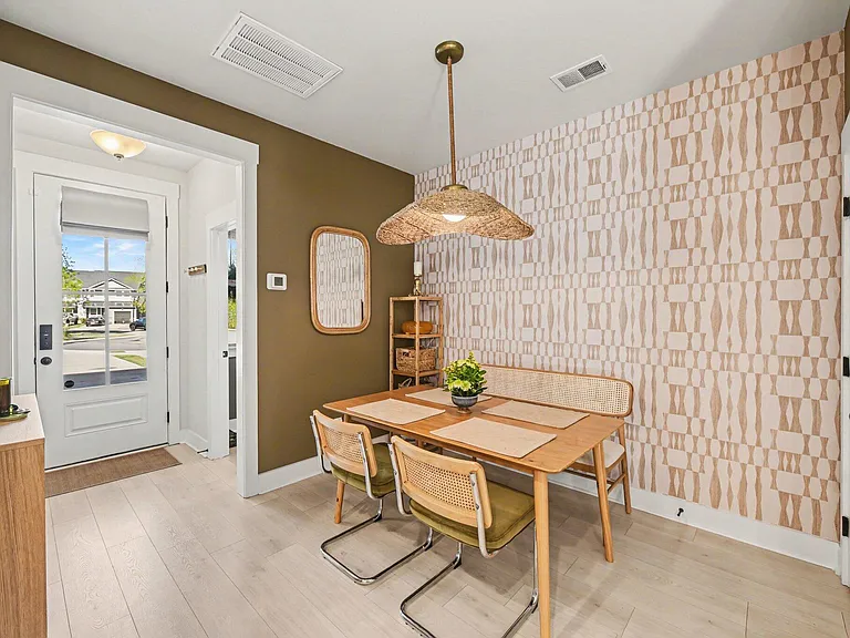 3-Bedroom Townhome for Sale in North Charleston, SC – 0005140 Park Creek Ave – $359,000 - photo 5