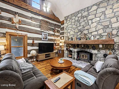 $450,000- Bán nhà 3 phòng ngủ Crestwood, KY - ảnh 2