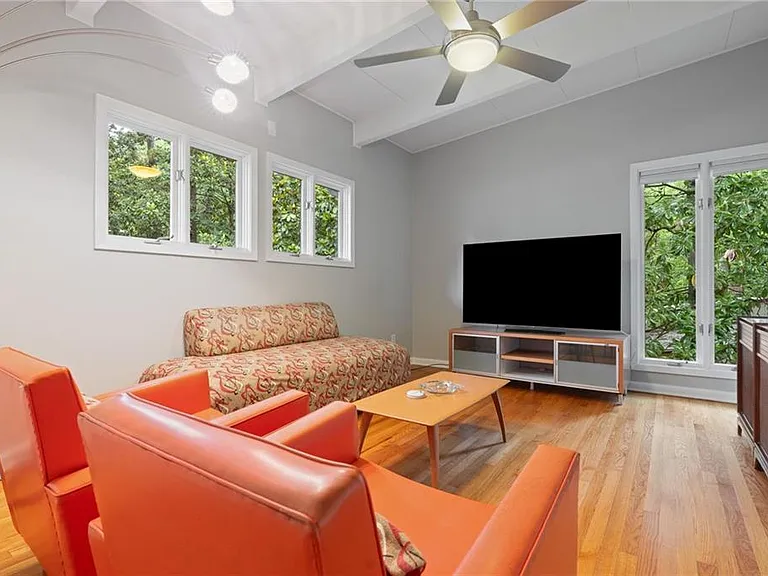 Nhà Mid-Century Modern Tại Brookhaven, GA - $1.1M - ảnh 13